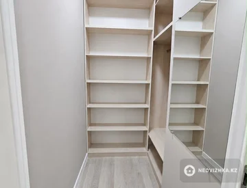 2-комнатная квартира, этаж 12 из 13, 54 м², миниатюра 7