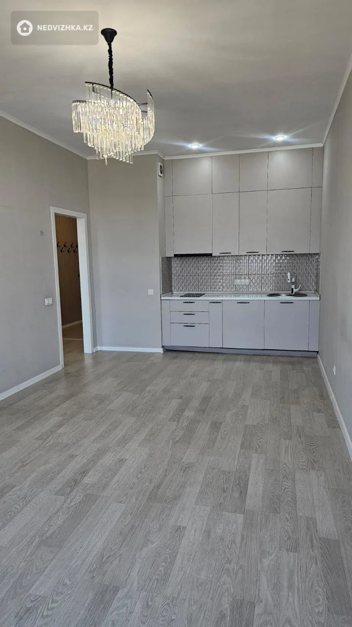 2-комнатная квартира, этаж 12 из 13, 54 м², фотография 3