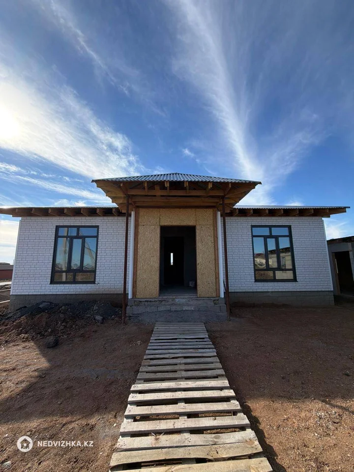 4-комнатный дом, 5.5 соток, 150 м²