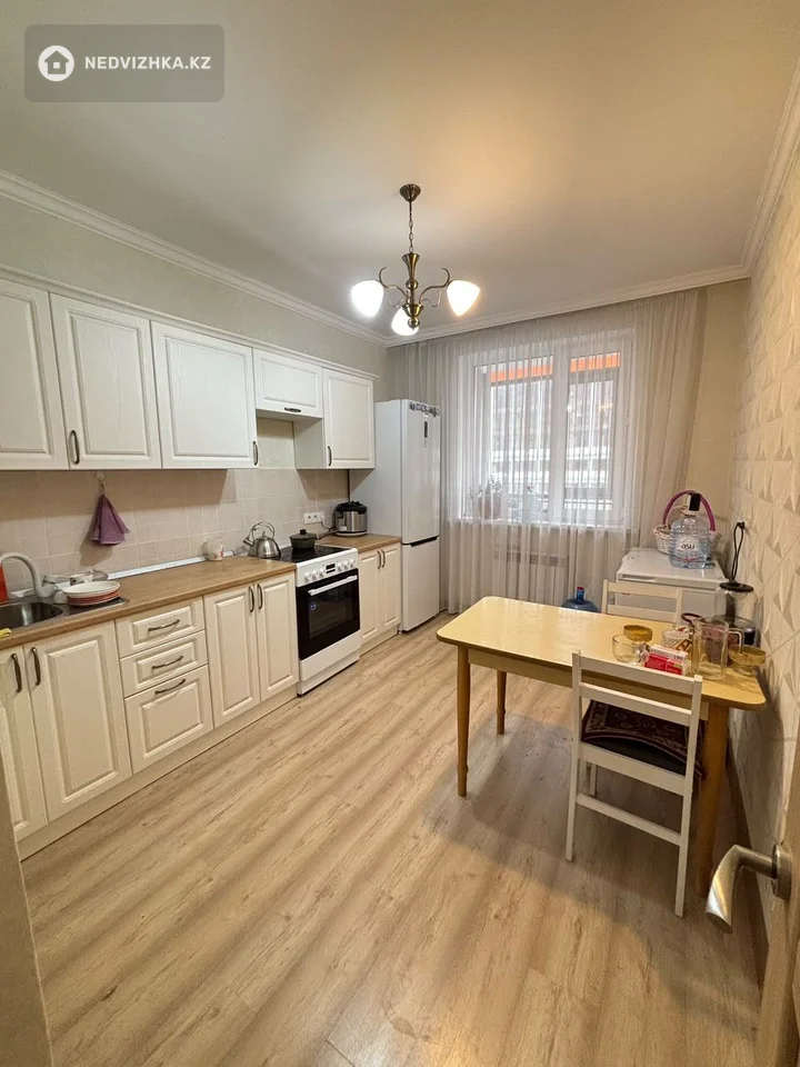 2-комнатная квартира, этаж 5 из 10, 63 м²