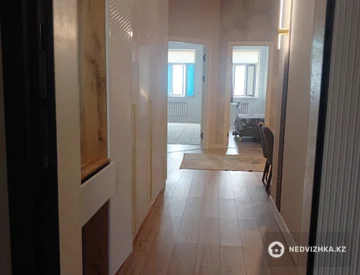 2-комнатная квартира, этаж 6 из 7, 66 м², миниатюра 6