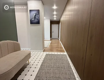 4-бөлмелі пәтер, қабат 4 барлық қабат саны 13, 104 м², 1-нобай