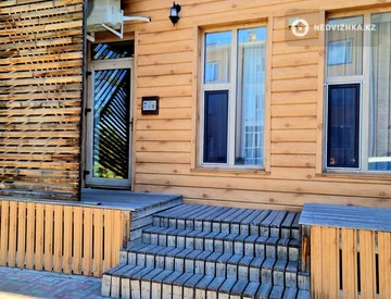 4-комнатная квартира, этаж 2 из 2, 164 м², миниатюра 11