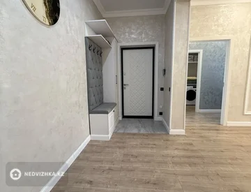 3-комнатная квартира, этаж 10 из 17, 91 м², миниатюра 5