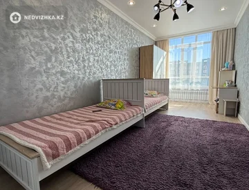 3-комнатная квартира, этаж 10 из 17, 91 м², миниатюра 11