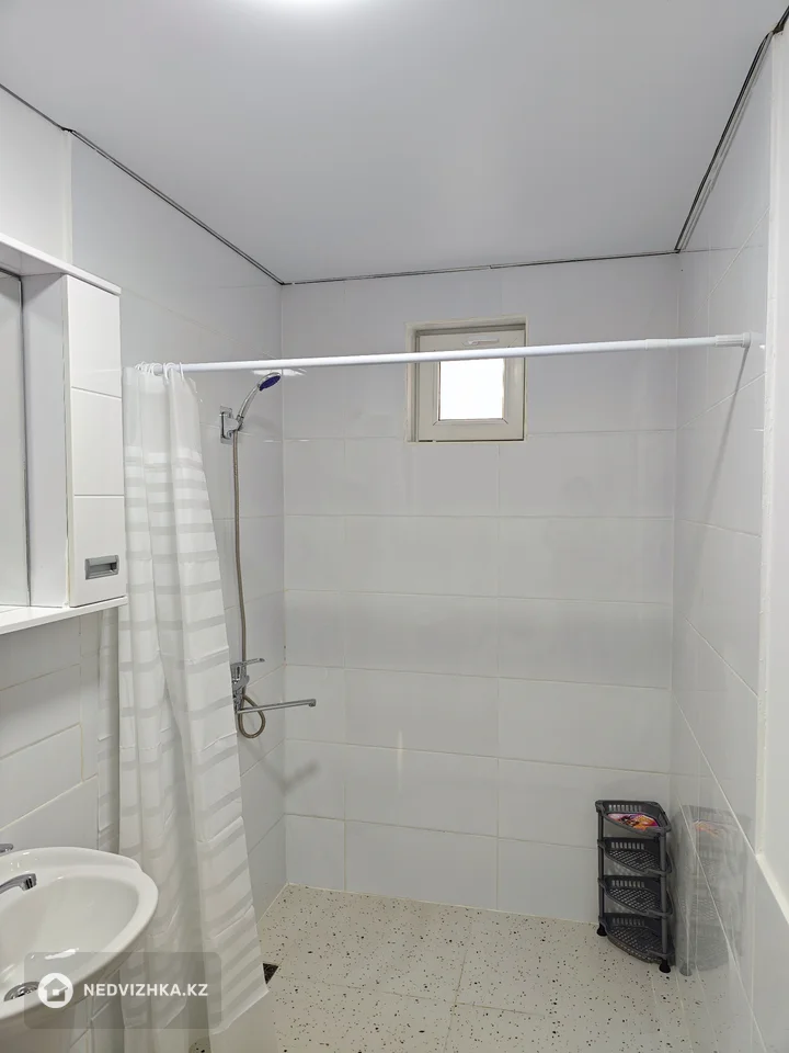1-комнатная квартира, этаж 1 из 1, 40 м², На длительный срок, фотография 3
