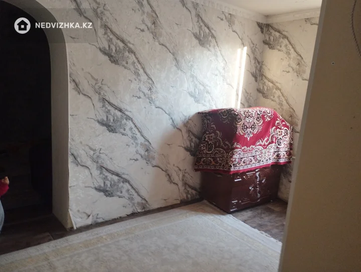 3-комнатная квартира, этаж 1 из 1, 110 м², фотография 2