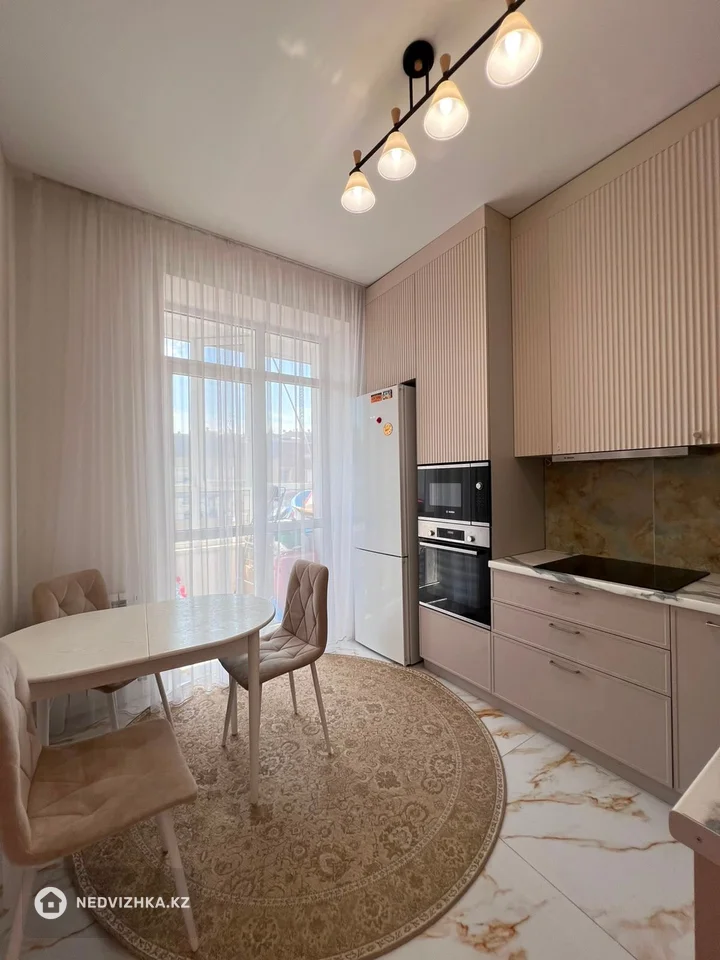 2-бөлмелі пәтер, қабат 9 барлық қабат саны 9, 58 м²