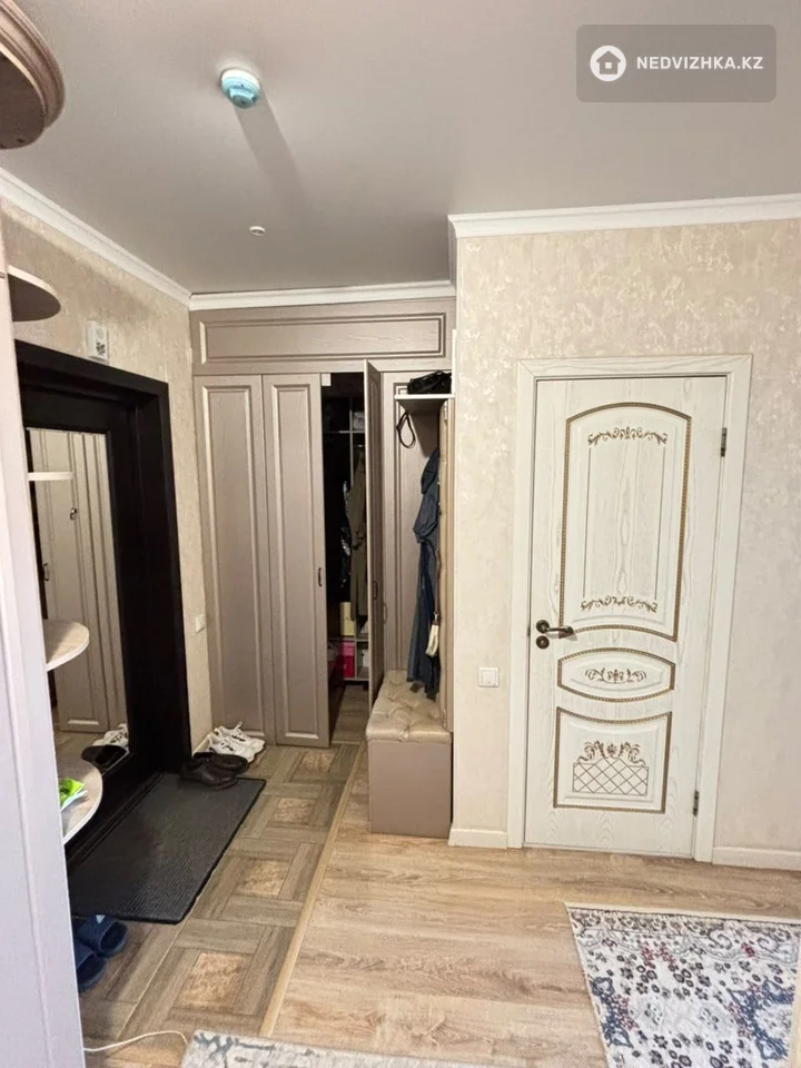 2-комнатная квартира, этаж 7 из 12, 70 м², фотография 5