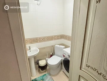 2-комнатная квартира, этаж 7 из 12, 70 м², миниатюра 11
