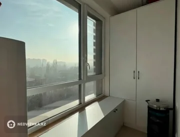 3-комнатная квартира, этаж 8 из 9, 77 м², миниатюра 9