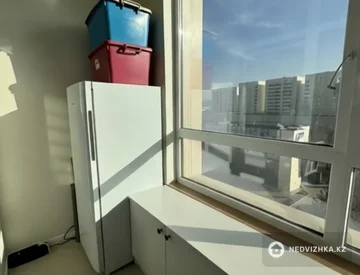 3-комнатная квартира, этаж 8 из 9, 77 м², миниатюра 11