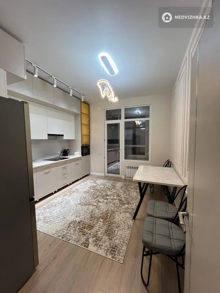 2-комнатная квартира, этаж 10 из 16, 70 м², Посуточно, фотография 5