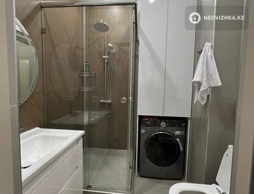 2-комнатная квартира, этаж 10 из 16, 70 м², Посуточно, миниатюра 9