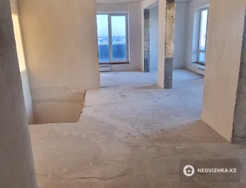 7-комнатная квартира, этаж 22 из 25, 203 м², миниатюра 2