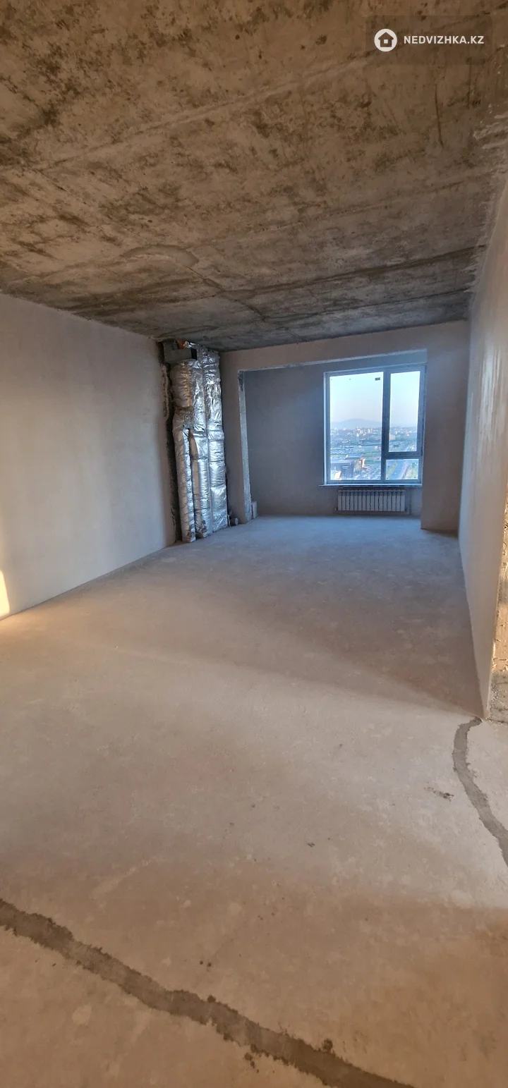 7-комнатная квартира, этаж 22 из 25, 203 м², фотография 3