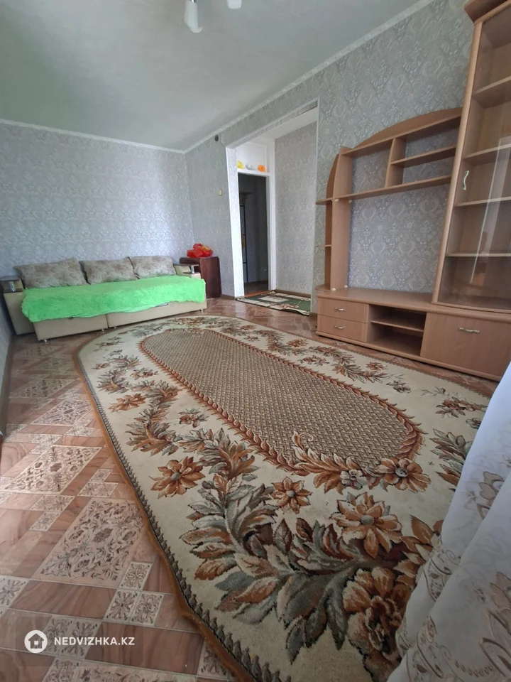 2-комнатная квартира, этаж 4 из 4, 45 м², На длительный срок, фотография 4