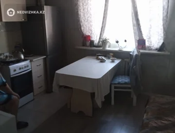 3-комнатная квартира, этаж 4 из 5, 88 м², миниатюра 9