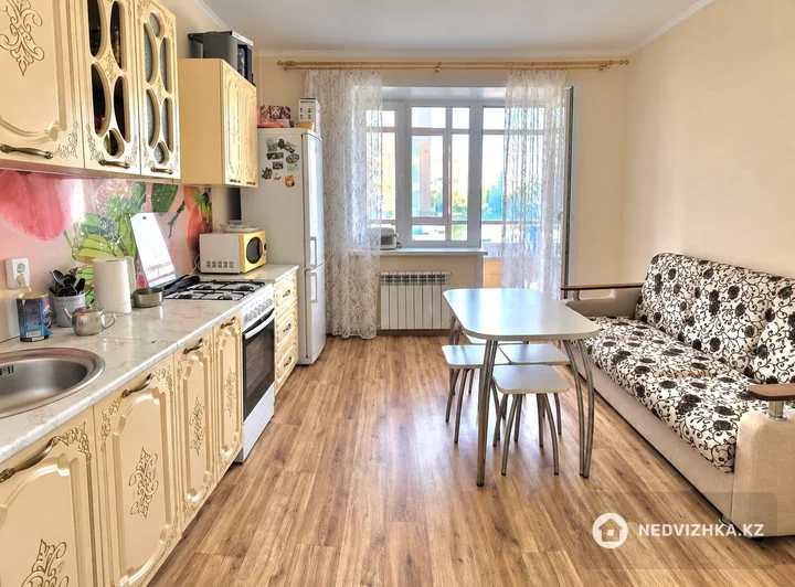 1-бөлмелі пәтер, қабат 1 барлық қабат саны 4, 44 м², 3-фотосурет