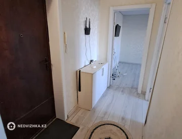 2-комнатная квартира, этаж 4 из 5, 46 м², миниатюра 1