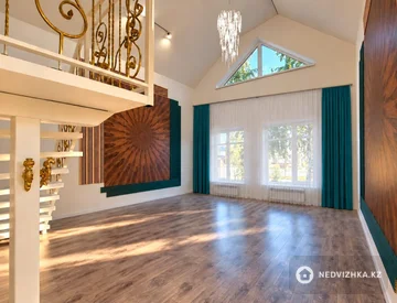 4-бөлмелі үй, 5.3 соттық, 153 м², 2-нобай
