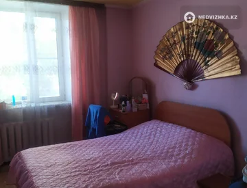 3-комнатная квартира, этаж 2 из 2, 70 м², миниатюра 2