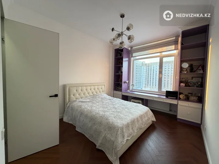 4-комнатная квартира, этаж 6 из 9, 138 м², фотография 4