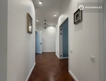 4-комнатная квартира, этаж 6 из 9, 138 м², миниатюра 7