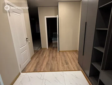 2-комнатная квартира, этаж 5 из 9, 38 м², Посуточно, миниатюра 8