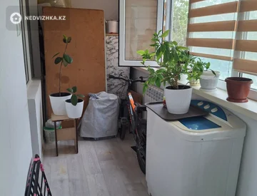 3-комнатная квартира, этаж 2 из 5, 59 м², миниатюра 9