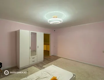 5-комнатная часть дома, 8 соток, 215 м², миниатюра 4