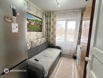 4-комнатная квартира, этаж 2 из 5, 62 м², миниатюра 1