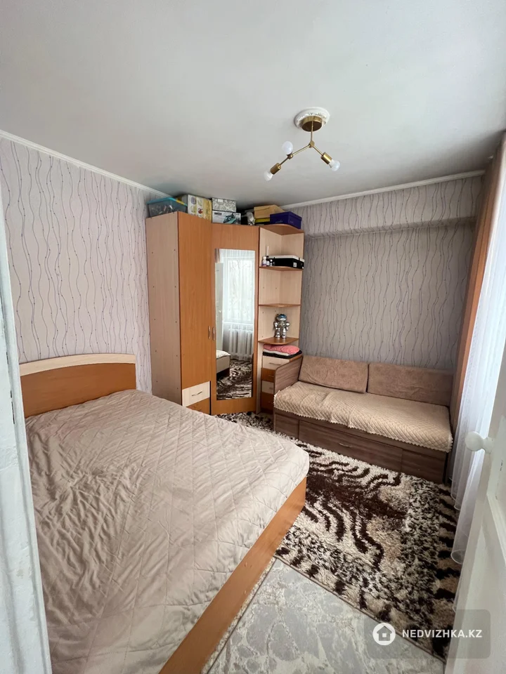 4-комнатная квартира, этаж 2 из 5, 62 м², фотография 4