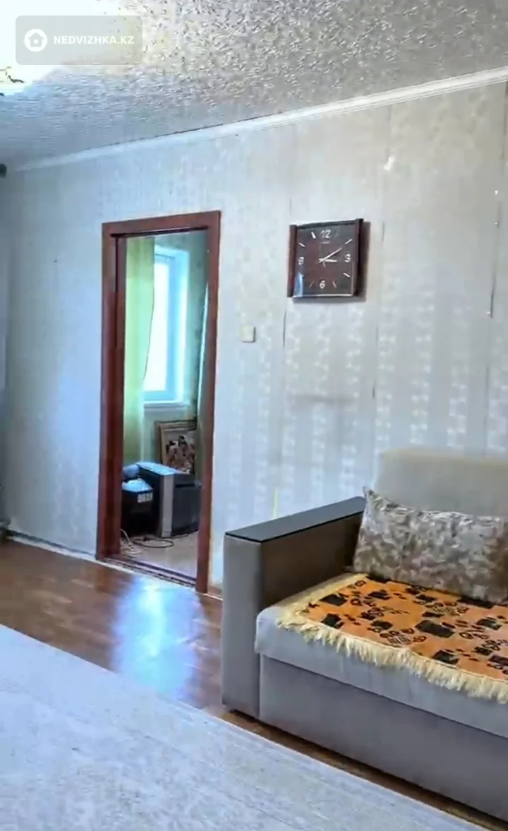 3-комнатная квартира, этаж 3 из 5, 57 м²