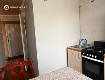 3-комнатная квартира, этаж 3 из 5, 57 м², миниатюра 9