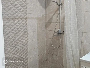 2-комнатная квартира, этаж 12 из 13, 54 м², миниатюра 7