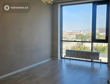 2-комнатная квартира, этаж 12 из 13, 54 м², миниатюра 4
