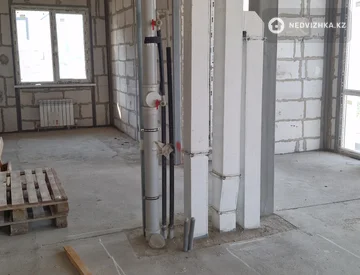 3-комнатная квартира, этаж 4 из 4, 128 м², миниатюра 4