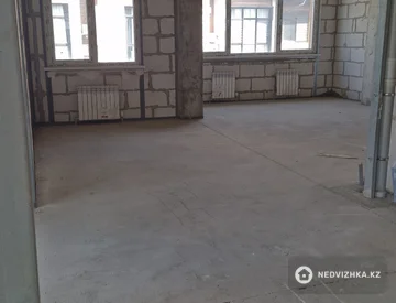 3-комнатная квартира, этаж 4 из 4, 128 м², миниатюра 6