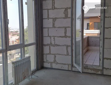 3-комнатная квартира, этаж 4 из 4, 128 м², миниатюра 9