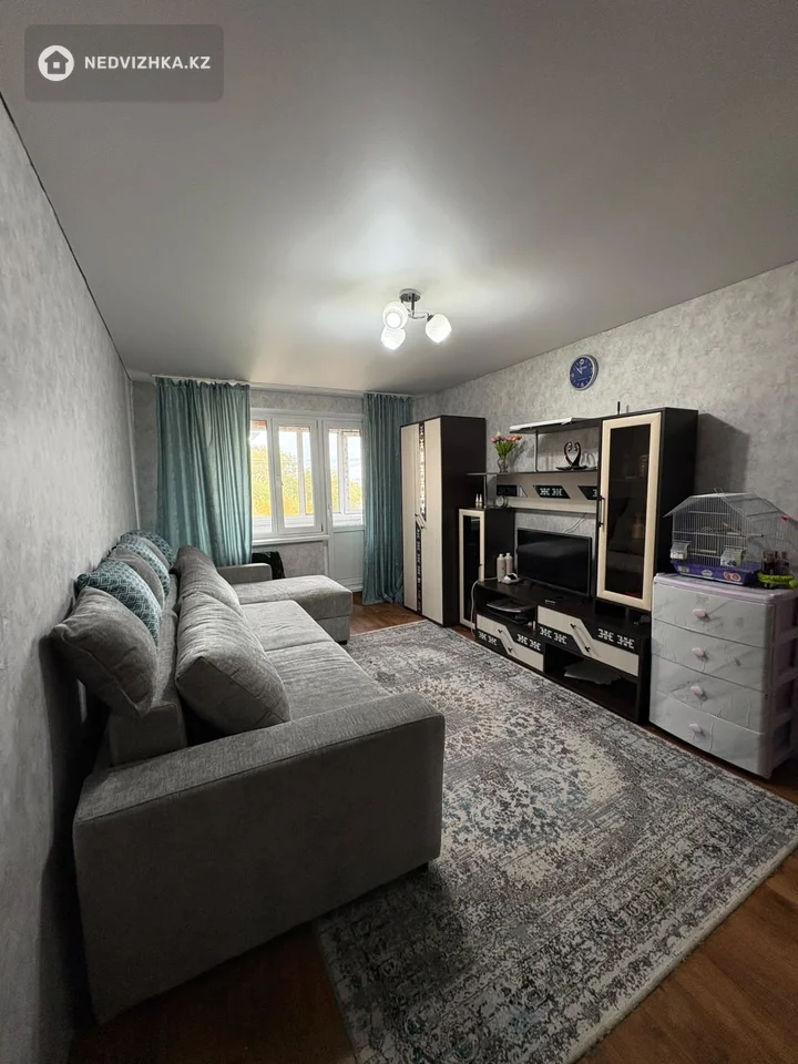 1-комнатная квартира, этаж 5 из 5, 32 м², фотография 3