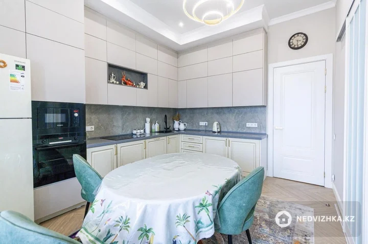 3-комнатная квартира, этаж 12 из 12, 105 м², фотография 4