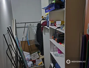2-комнатная квартира, этаж 4 из 5, 48 м², миниатюра 2