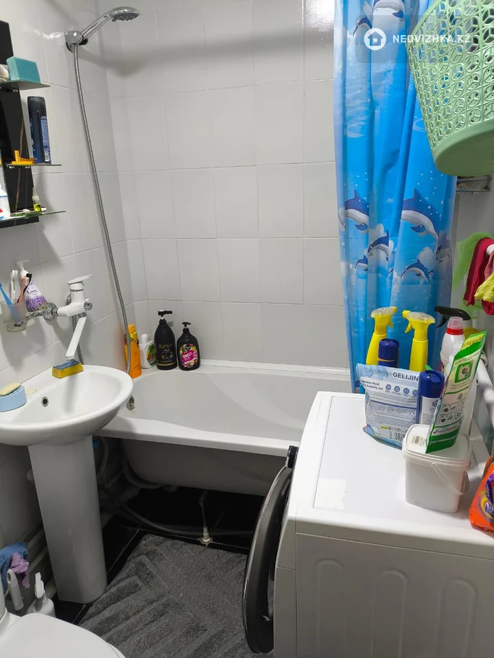 2-комнатная квартира, этаж 4 из 5, 48 м², фотография 4