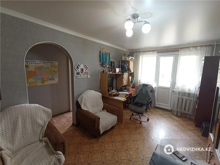 2-комнатная квартира, этаж 3 из 5, 44 м², фотография 3