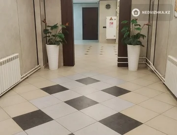 4-комнатная квартира, этаж 8 из 24, 106 м², миниатюра 4
