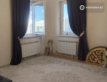 4-комнатная квартира, этаж 8 из 24, 106 м², миниатюра 5