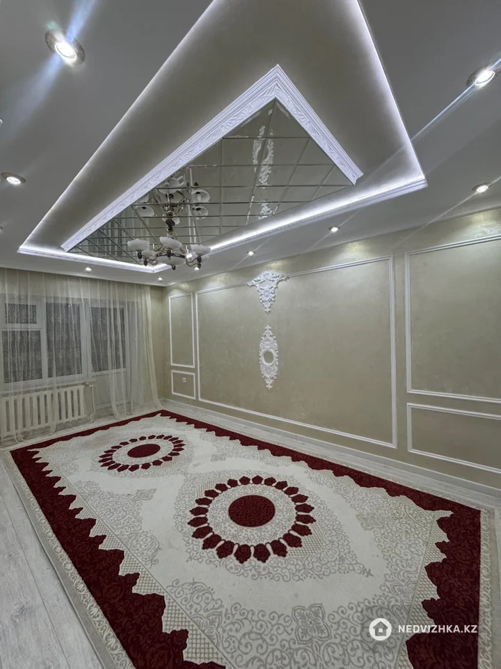 3-комнатная квартира, этаж 4 из 5, 58 м², фотография 3