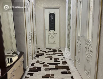 3-комнатная квартира, этаж 4 из 5, 58 м², миниатюра 4