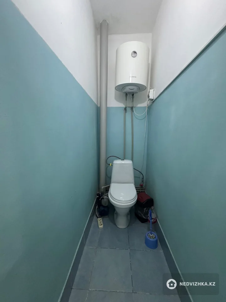 3-комнатная квартира, этаж 4 из 5, 58 м², фотография 5